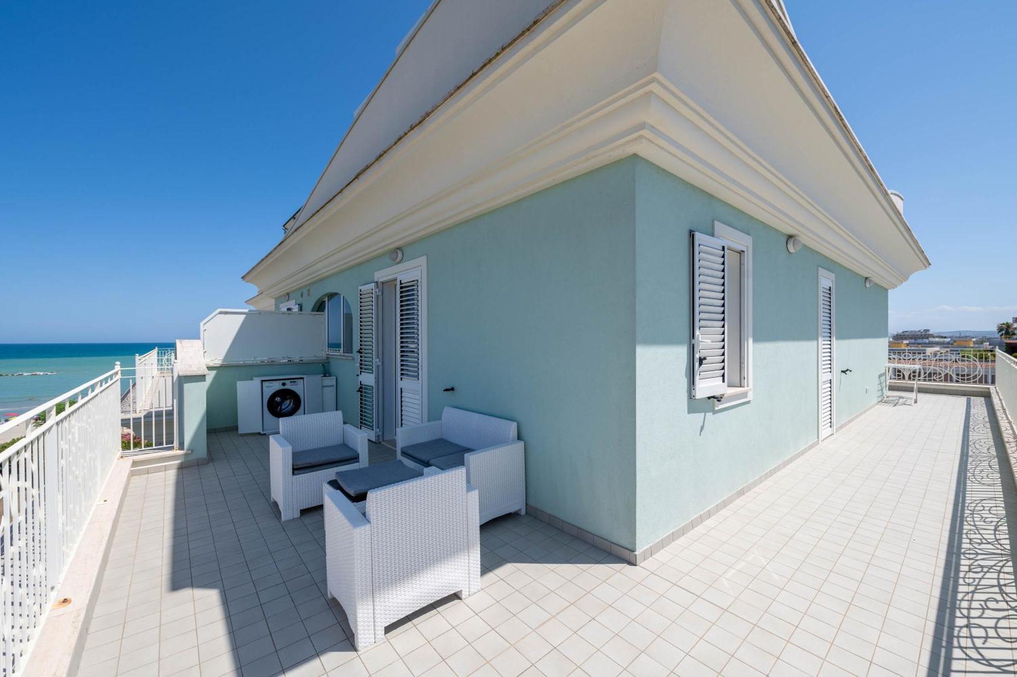 Altomare - Vibra Apartment Villa Rosa Di Martinsicuro ภายนอก รูปภาพ