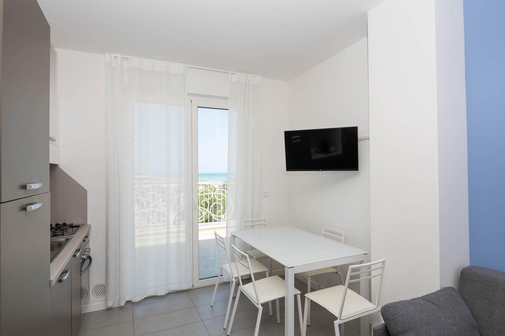 Altomare - Vibra Apartment Villa Rosa Di Martinsicuro ภายนอก รูปภาพ